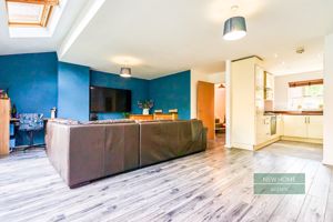 Photo 19- click for photo gallery